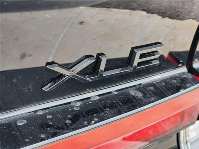 2026 Toyota Prius XLE - Photo 8
