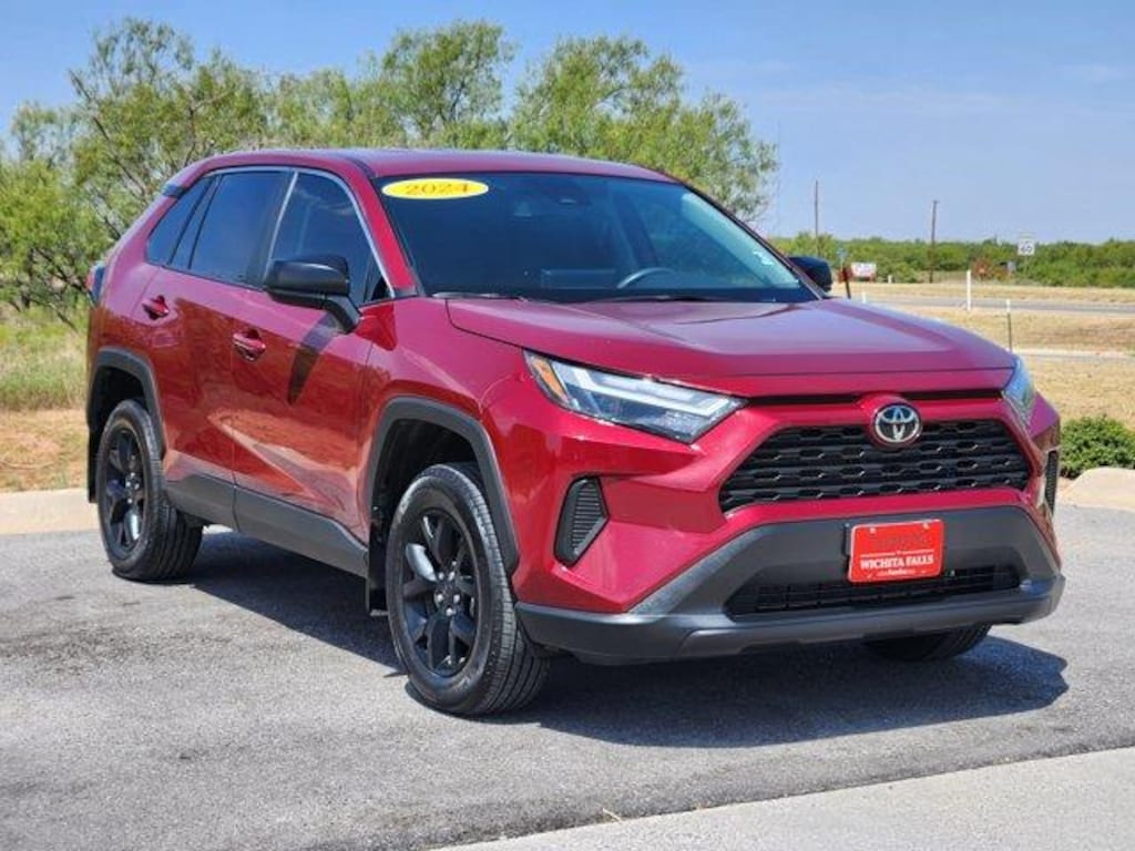 Used 2024 Toyota RAV4 LE Front-Wheel Drive