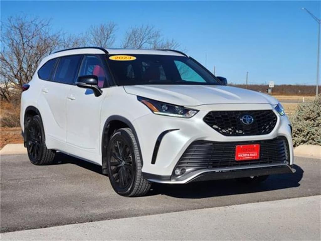 Used 2023 Toyota Highlander XSE All-Wheel Drive