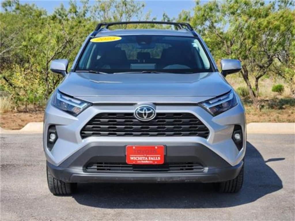 Used 2025 Toyota RAV4 XLE Premium Front-Wheel Drive