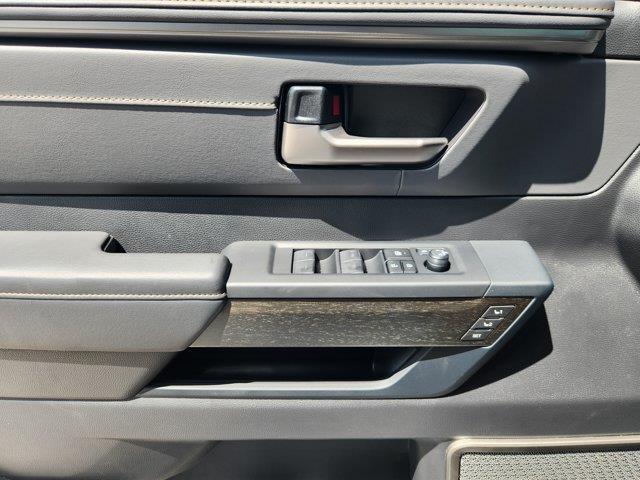 2026 Toyota Tundra Capstone - Photo 17