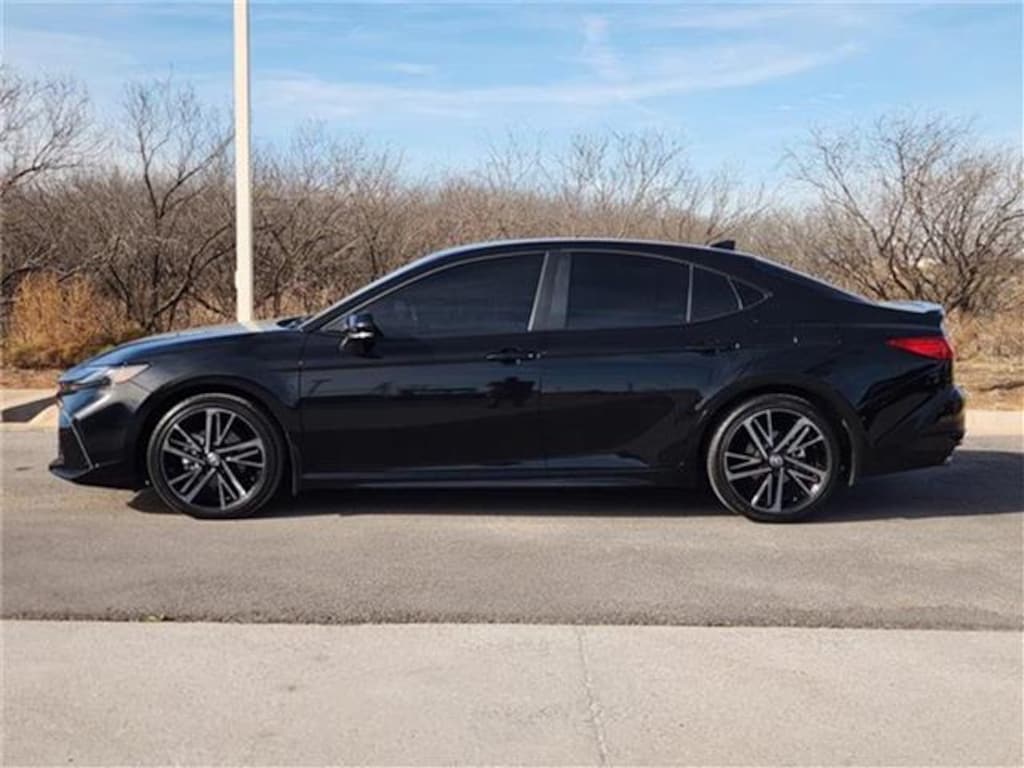 Used 2025 Toyota Camry XSE