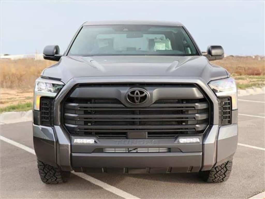New 2025 Toyota Tundra SR5 (A10) 4x4 CrewMax 5.5 ft. box 145.7 in. WB