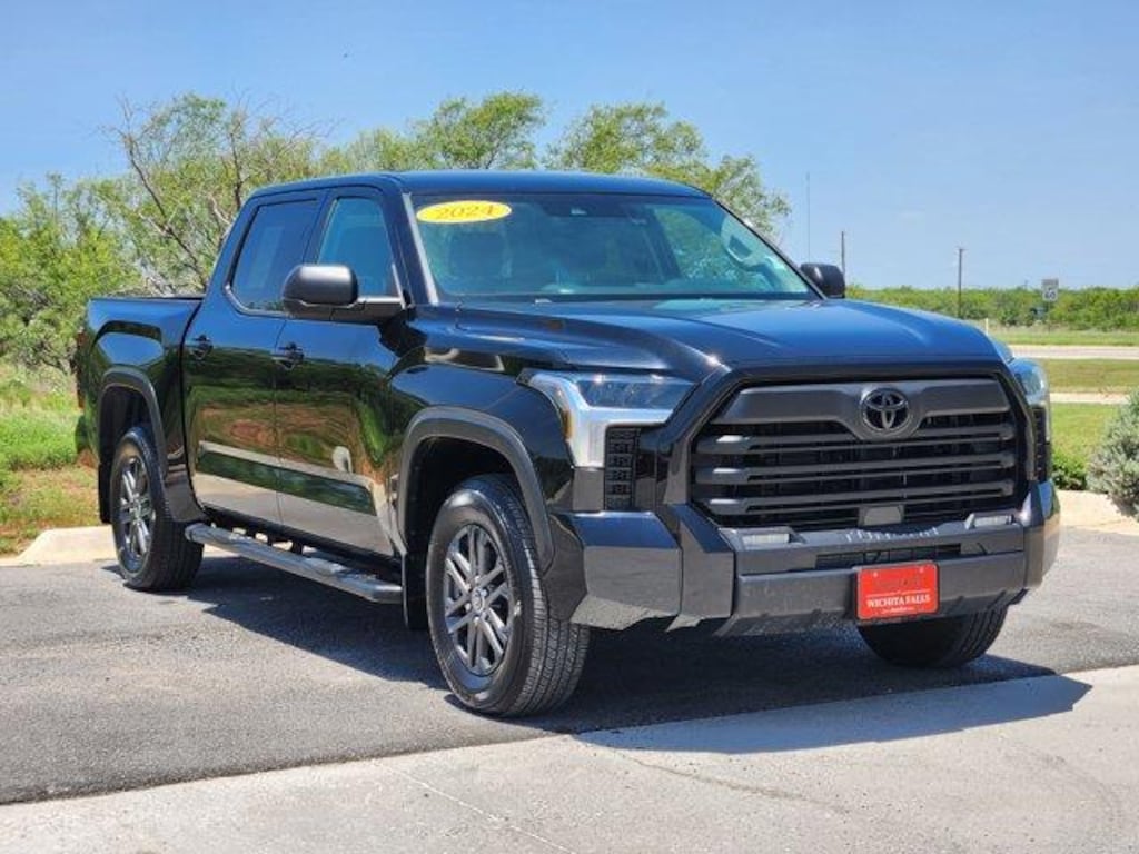 Used 2024 Toyota Tundra SR5 (A10) 4x2 CrewMax 5.5 ft. box 145.7 in. WB