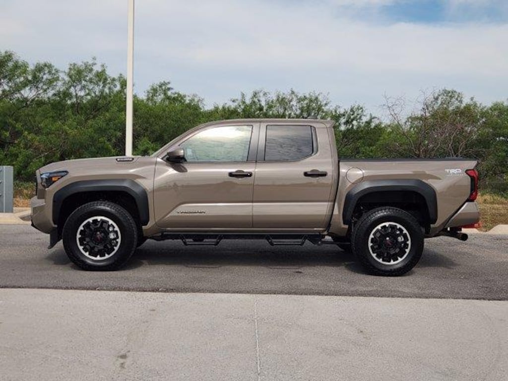 Used 2026 Toyota Tacoma Hybrid TRD Off Road 4x4 Double Cab 5 ft. box