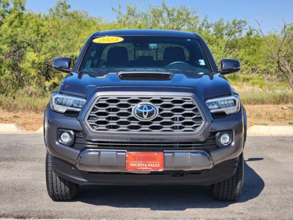 Used 2023 Toyota Tacoma TRD Sport V6 4x2 Double Cab 5 ft. box 127.4 in. WB
