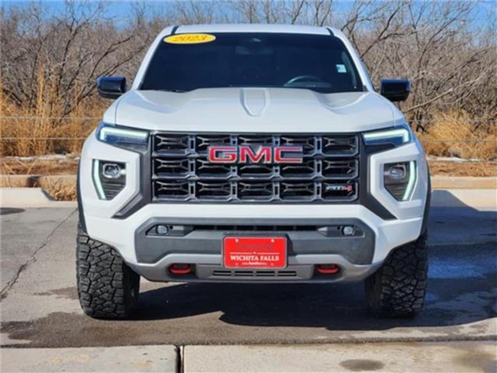 Used 2023 GMC Canyon AT4 4x4 Crew Cab 5 ft. box 131 in. WB