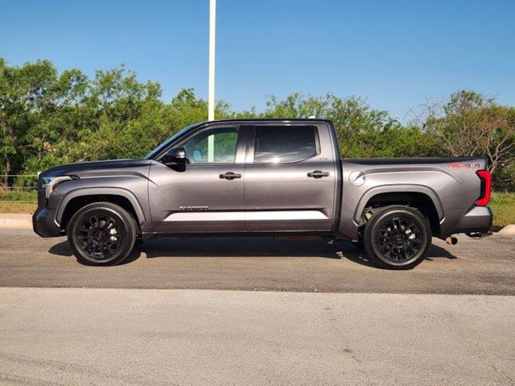 Used 2024 Toyota Tundra SR5 (A10) 4x4 CrewMax 5.5 ft. box 145.7 in. WB