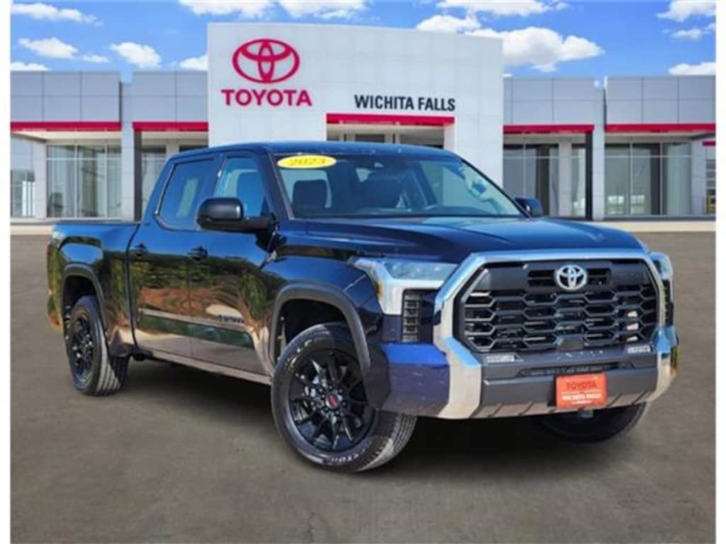 Used 2023 Toyota Tundra SR5 (A10) 4x4 CrewMax 6.5 ft. box 157.7 in. WB