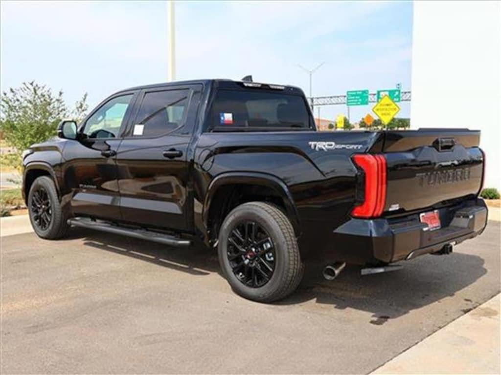 New 2024 Toyota Tundra SR5 (A10) 4x2 CrewMax 5.5 ft. box 145.7 in. WB