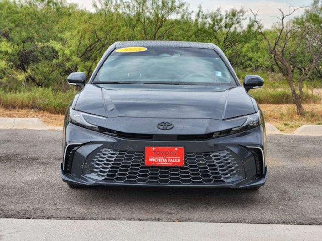 Used 2025 Toyota Camry XSE