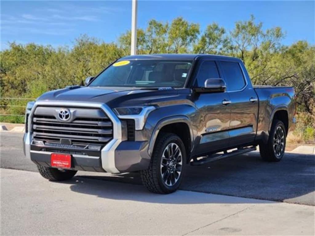Used 2022 Toyota Tundra Hybrid Limited (A10) 4x4 CrewMax 6.5 ft. box 157.7 in. WB