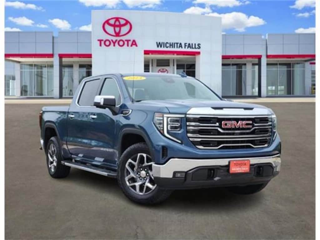 Used 2024 GMC Sierra 1500 SLT 4x4 Crew Cab 5.75 ft. box 147.4 in. WB