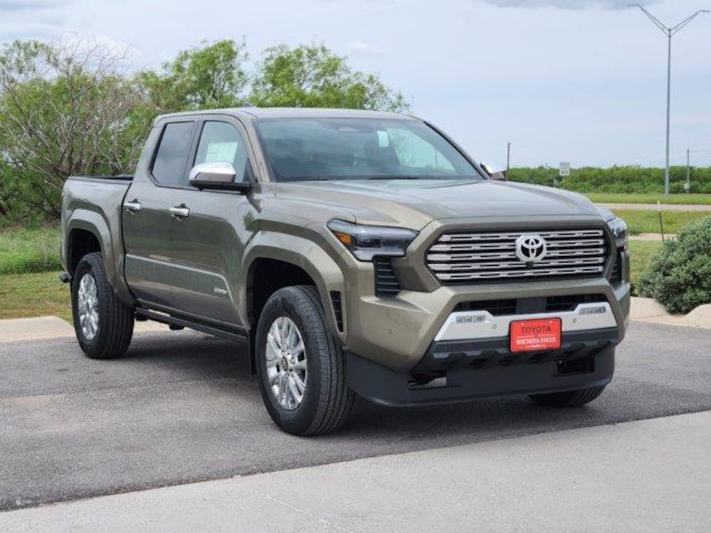 New 2026 Toyota Tacoma Limited 4x4 Double Cab 5 ft. box