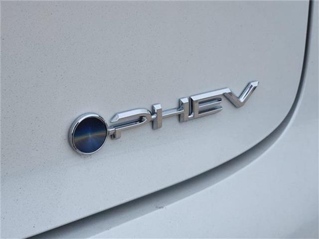 2026 Toyota Prius Plug-in Hybrid XSE Premium - Photo 8