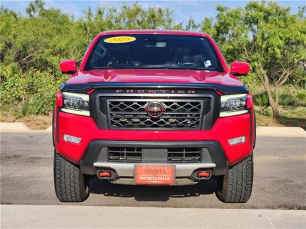 Used 2023 Nissan Frontier PRO-4X (A9) 4x4 Crew Cab 5 ft. box 126 in. WB