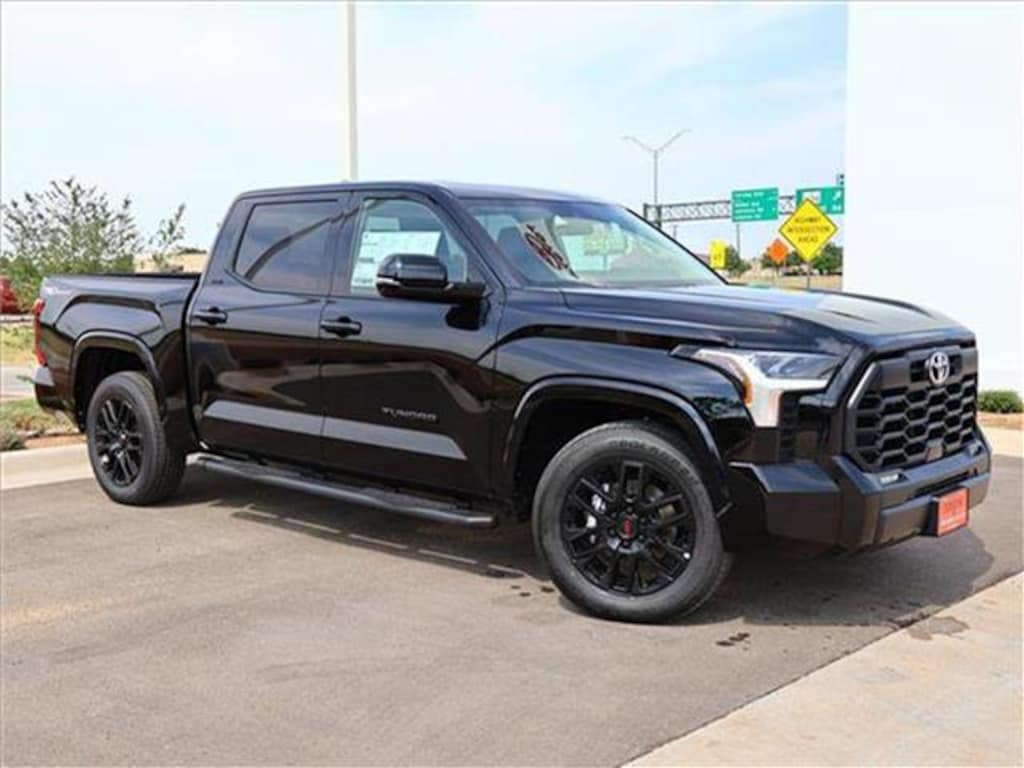 New 2024 Toyota Tundra SR5 (A10) 4x2 CrewMax 5.5 ft. box 145.7 in. WB