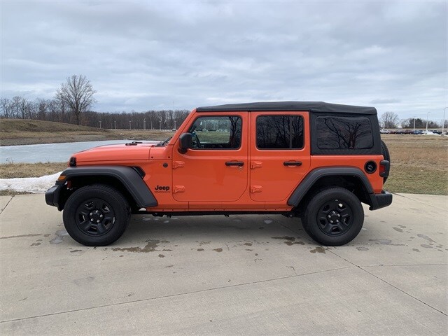2023 Jeep Wrangler Sport photo 4
