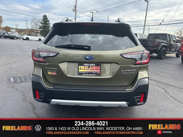 2021 Subaru Outback Touring XT photo 2