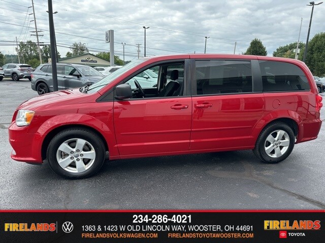 2016 Dodge Grand Caravan SE photo 2