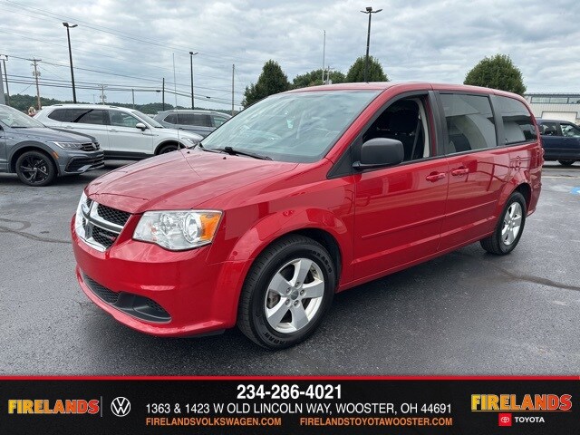 2016 Dodge Grand Caravan SE photo 3