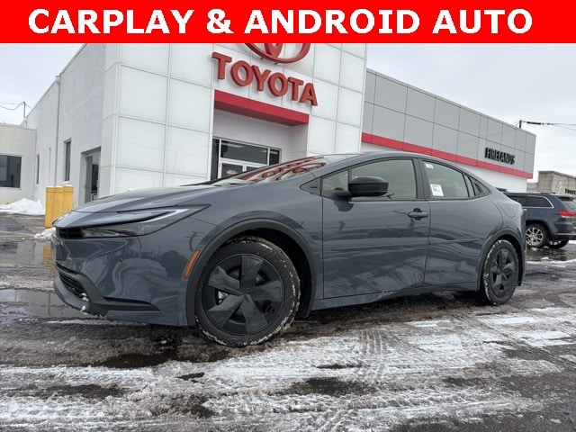 2026 Toyota Prius LE's photo