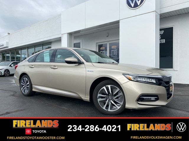 2018 Honda Accord Hybrid Touring's photo