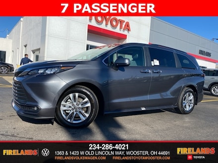 2025 Toyota Sienna XLE 7 PASSENGER