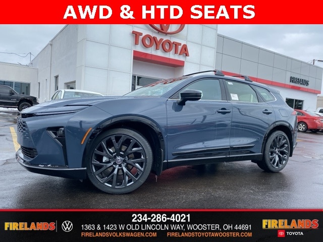 2025 Toyota Crown Signia Limited's photo