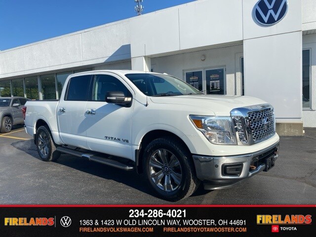2018 Nissan Titan SV photo 4