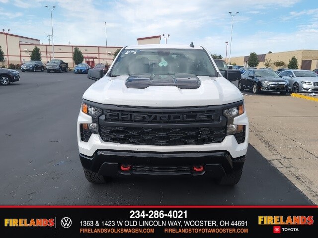 2024 Chevrolet Silverado 1500 Custom Trail Boss photo 2