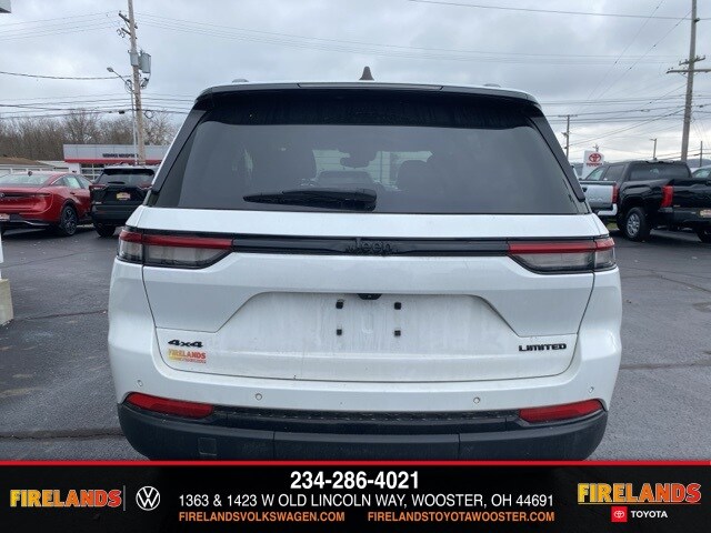 2023 Jeep Grand Cherokee Limited photo 4