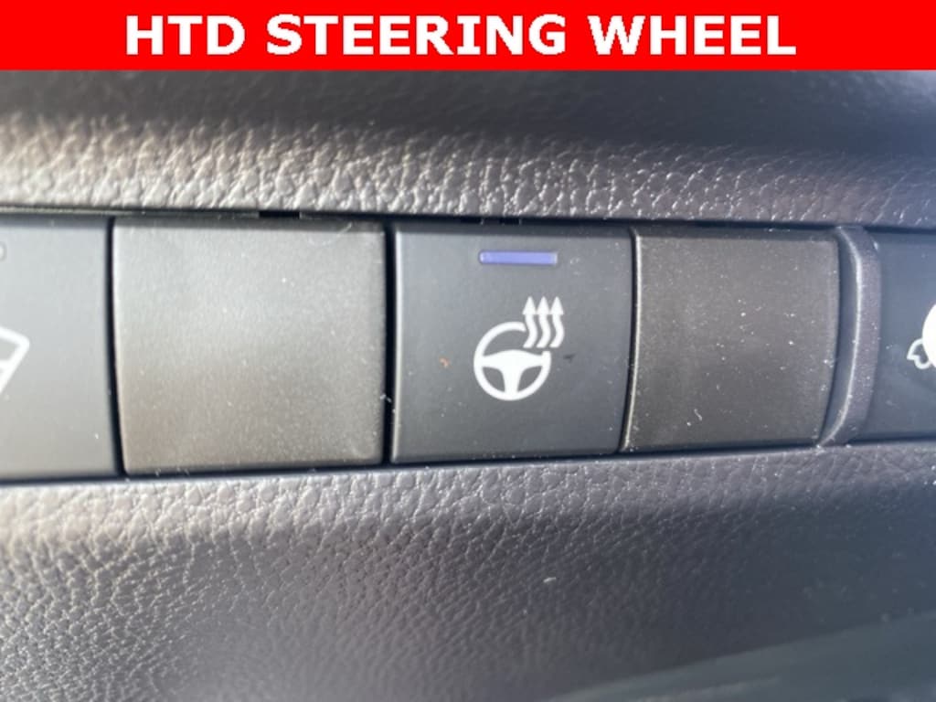 New 2025 Toyota RAV4 XLE XLE AWD SUV