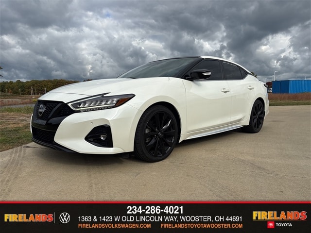 2023 Nissan Maxima SR's photo