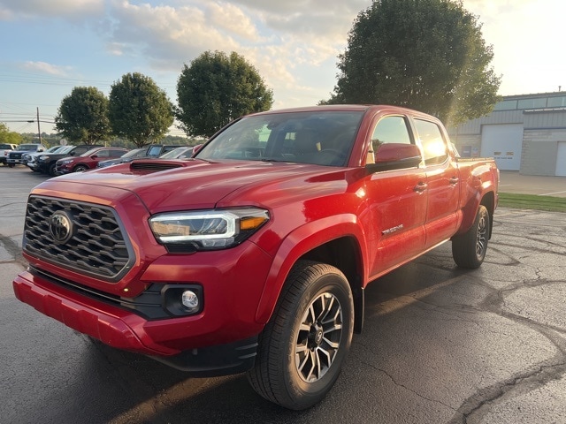 Certified 2022 Toyota Tacoma TRD Sport with VIN 3TMDZ5BN8NM128410 for sale in Wooster, OH