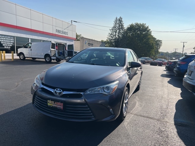 Used 2017 Toyota Camry LE with VIN 4T1BF1FK5HU775447 for sale in Wooster, OH