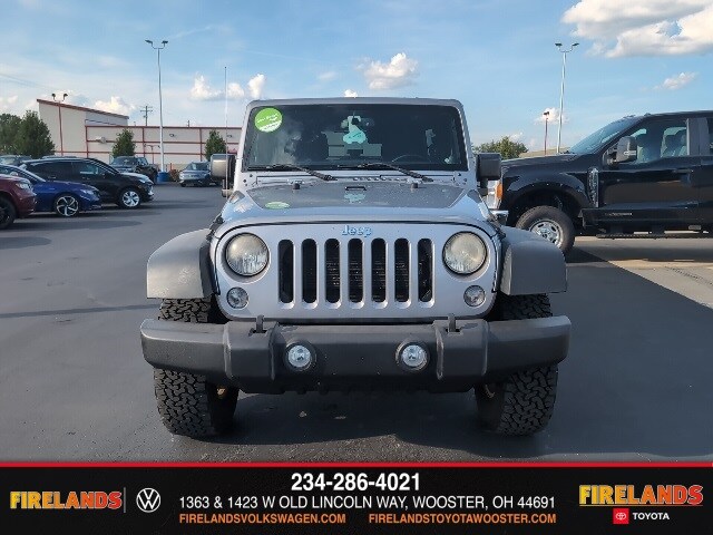2014 Jeep Wrangler Unlimited Sport photo 2