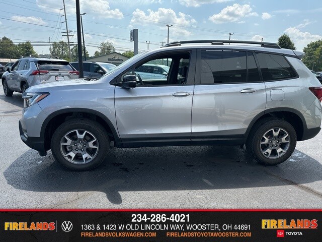2022 Honda Passport TrailSport photo 2