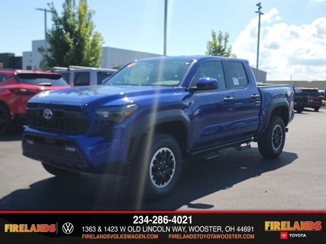 2025 Toyota Tacoma TRD Off-Road 4x4 Double Cab photo 2