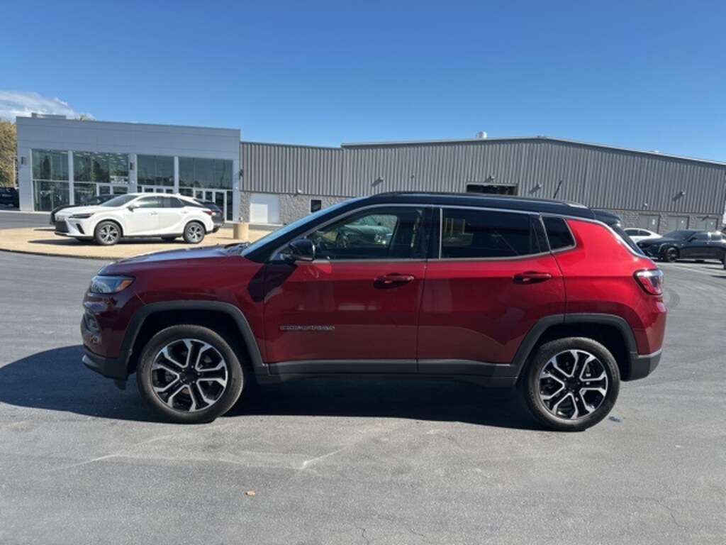 Used 2022 Jeep Compass Limited SUV