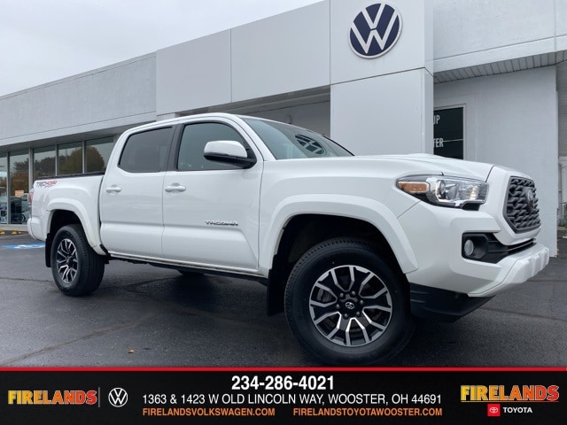 2023 Toyota Tacoma TRD Sport's photo