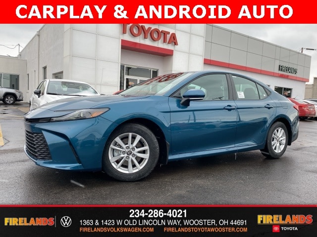 2026 Toyota Camry LE's photo