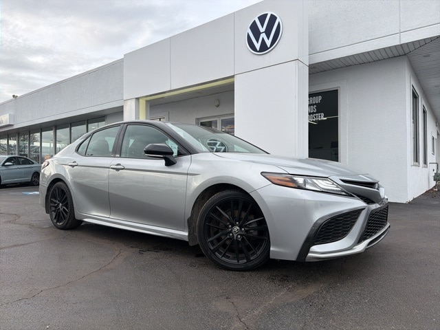 2023 Toyota Camry XSE's photo