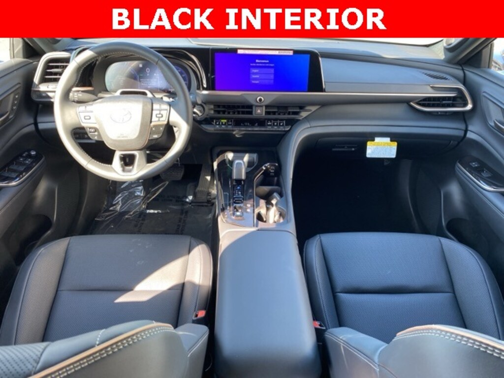 New 2025 Toyota Crown Signia Limited LIMITED