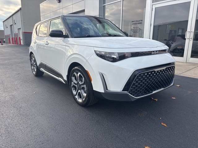 2025 Kia Soul EX's photo