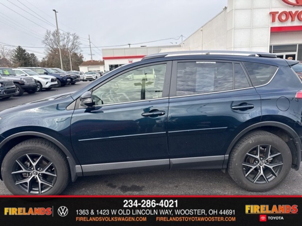 Used 2018 Toyota RAV4 SE SUV