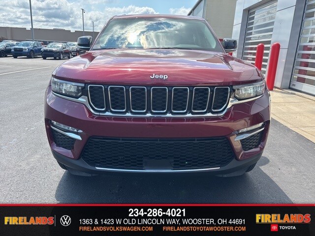 2023 Jeep Grand Cherokee Limited photo 2