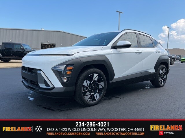 2024 Hyundai Kona SEL photo 3