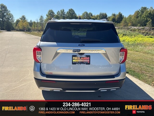 2021 Ford Explorer XLT photo 3