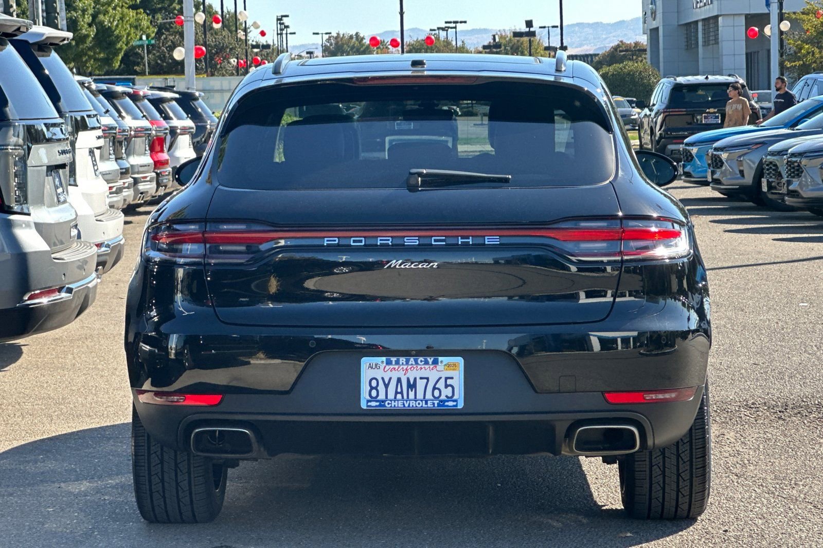 2021 Porsche Macan Base photo 4